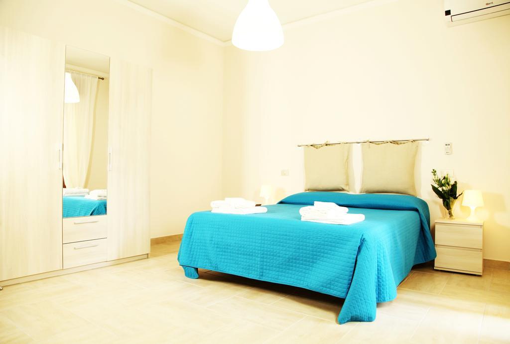 Casa A Riba U Mari Appartement Riposto Kamer foto