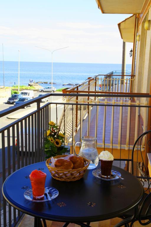 Casa A Riba U Mari Appartement Riposto Kamer foto